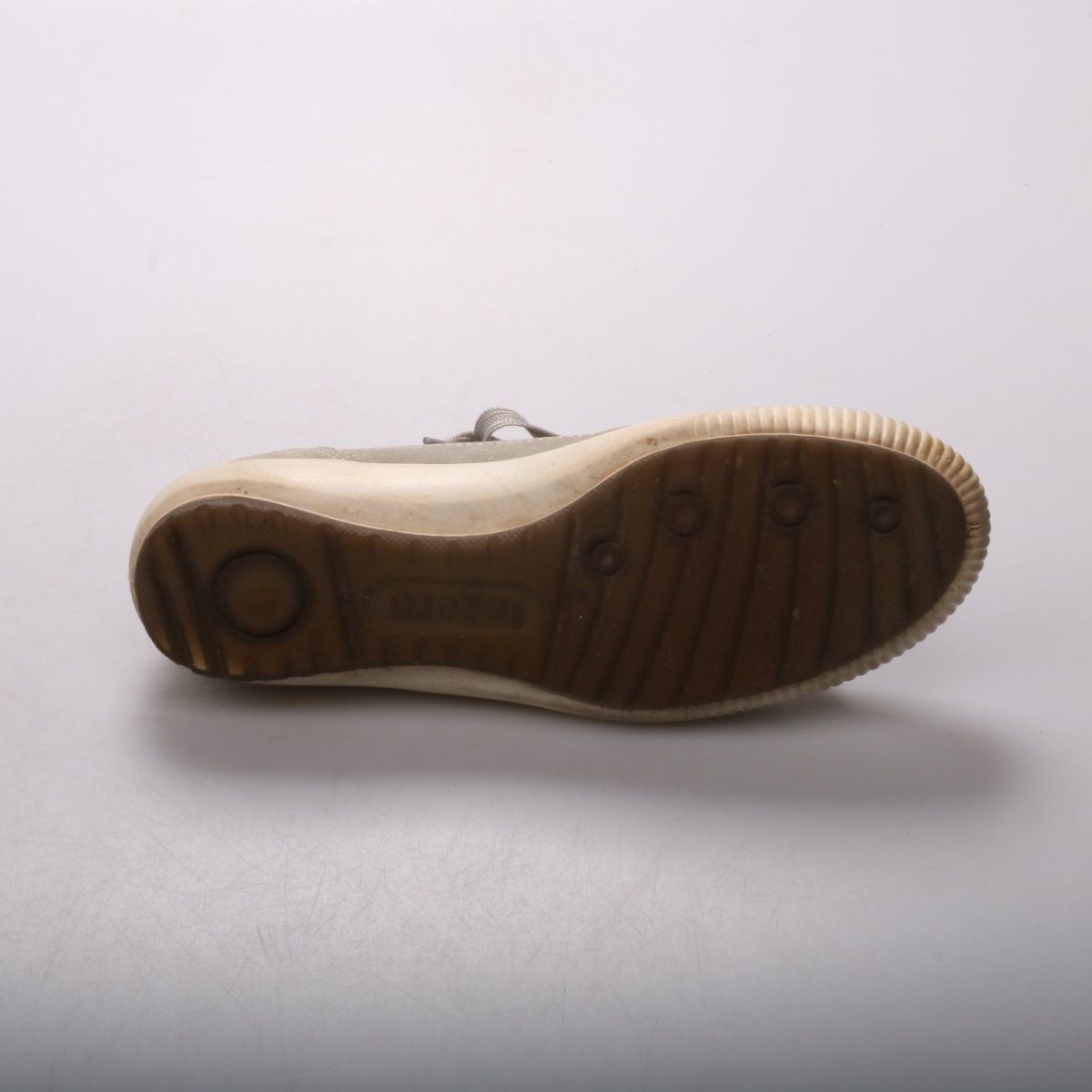 кроссовки Legero